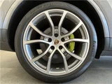 2020 Porsche Cayenne Coupe Hybrid Sport SUV for sale, Japanese used car export - photo 15 of 51 | GULJI TRADERS