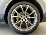 2020 Porsche Cayenne Coupe Hybrid Sport SUV for sale, Japanese used car export - photo 16 of 51 | GULJI TRADERS