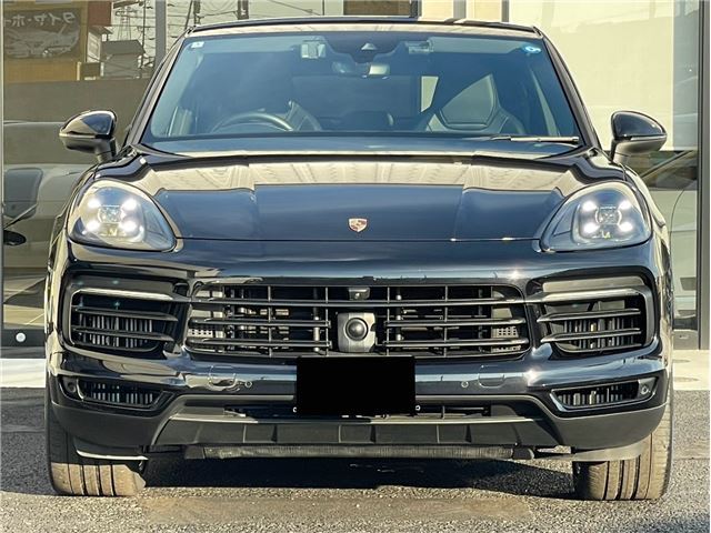 2020 Porsche Cayenne Coupe Coupe SUV for sale, Japanese used car export | GULJI TRADERS
