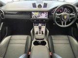 2020 Porsche Cayenne Coupe Coupe SUV for sale, Japanese used car export - photo 3 of 49 | GULJI TRADERS