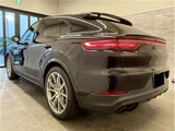 2020 Porsche Cayenne Coupe Coupe SUV for sale, Japanese used car export - photo 11 of 49 | GULJI TRADERS