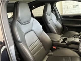2020 Porsche Cayenne Coupe Coupe SUV for sale, Japanese used car export - photo 21 of 49 | GULJI TRADERS