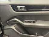 2020 Porsche Cayenne Coupe Coupe SUV for sale, Japanese used car export - photo 24 of 49 | GULJI TRADERS