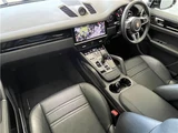 2020 Porsche Cayenne Coupe Coupe SUV for sale, Japanese used car export - photo 31 of 49 | GULJI TRADERS
