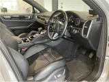 2020 Porsche Cayenne Coupe Base SUV for sale, Japanese used car export - photo 21 of 58 | GULJI TRADERS