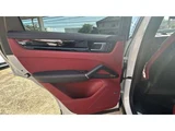 2020 Porsche Cayenne Coupe 3.0 4WD SUV for sale, Japanese used car export - photo 32 of 62 | GULJI TRADERS