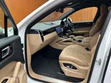2020 Porsche Cayenne Coupe Coupe 4WD SUV for sale, Japanese used car export - photo 21 of 24 | GULJI TRADERS