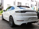 2020 Porsche Cayenne Coupe Hybrid Coupe SUV for sale, Japanese used car export - photo 2 of 9 | GULJI TRADERS