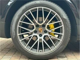 2021 Porsche Cayenne Coupe Base SUV for sale, Japanese used car export - photo 18 of 60 | GULJI TRADERS