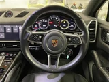 2021 Porsche Cayenne Coupe Coupe 4WD SUV for sale, Japanese used car export - photo 11 of 24 | GULJI TRADERS