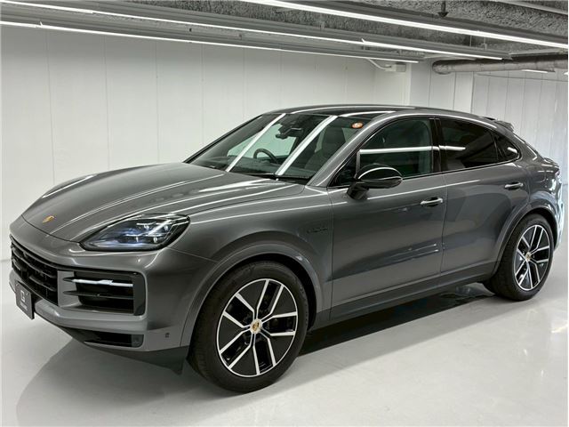 2023 Porsche Cayenne Coupe E- Hybrid - photo 1 2023 Porsche Cayenne Coupe E- Hybrid SUV for sale, Japanese used car export - photo 1 of 80 | GULJI TRADERS