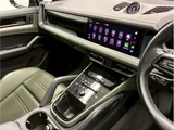 2023 Porsche Cayenne Coupe E- Hybrid SUV for sale, Japanese used car export - photo 34 of 80 | GULJI TRADERS