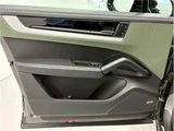 2023 Porsche Cayenne Coupe E- Hybrid SUV for sale, Japanese used car export - photo 47 of 80 | GULJI TRADERS