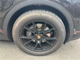 2023 Porsche Cayenne Coupe Sport SUV for sale, Japanese used car export - photo 16 of 22 | GULJI TRADERS