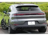2023 Porsche Cayenne Coupe Hybrid Coupe SUV for sale, Japanese used car export - photo 2 of 9 | GULJI TRADERS