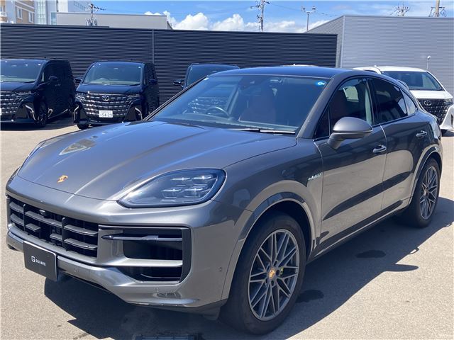2024 Porsche Cayenne Coupe E- Hybrid 4WD SUV for sale, Japanese used car export | GULJI TRADERS