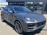 2024 Porsche Cayenne Coupe E- Hybrid 4WD SUV for sale, Japanese used car export - photo 4 of 70 | GULJI TRADERS