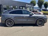 2024 Porsche Cayenne Coupe E- Hybrid 4WD SUV for sale, Japanese used car export - photo 8 of 70 | GULJI TRADERS