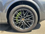 2024 Porsche Cayenne Coupe E- Hybrid 4WD SUV for sale, Japanese used car export - photo 66 of 70 | GULJI TRADERS