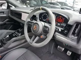 2024 Porsche Cayenne Coupe Turbo Coupe SUV for sale, Japanese used car export - photo 51 of 80 | GULJI TRADERS