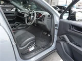 2024 Porsche Cayenne Coupe Turbo Coupe SUV for sale, Japanese used car export - photo 67 of 80 | GULJI TRADERS