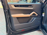 2024 Porsche Cayenne Coupe Base 4WD SUV for sale, Japanese used car export - photo 26 of 66 | GULJI TRADERS