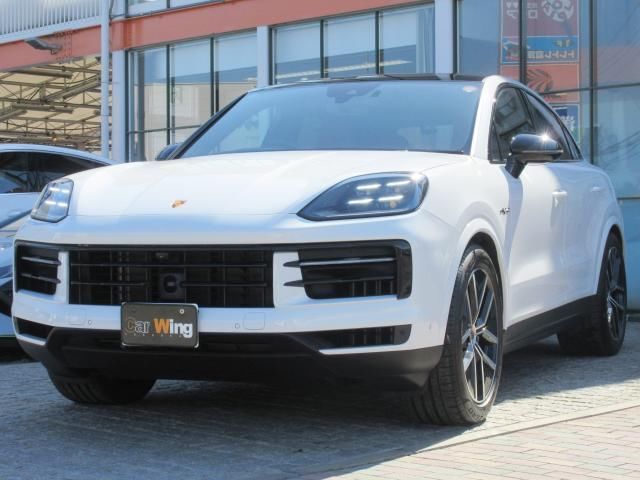 2024 Porsche Cayenne Coupe Hybrid Coupe - photo 1 2024 Porsche Cayenne Coupe Hybrid Coupe SUV for sale, Japanese used car export - photo 1 of 9 | GULJI TRADERS