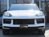 2024 Porsche Cayenne Coupe Hybrid Coupe SUV for sale, Japanese used car export - photo 2 of 9 | GULJI TRADERS
