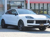 2024 Porsche Cayenne Coupe Hybrid Coupe SUV for sale, Japanese used car export - photo 3 of 9 | GULJI TRADERS