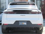 2024 Porsche Cayenne Coupe Hybrid Coupe SUV for sale, Japanese used car export - photo 8 of 9 | GULJI TRADERS