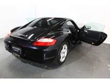 2006 Porsche Cayman S Coupe for sale, Japanese used car export - photo 54 of 78 | GULJI TRADERS