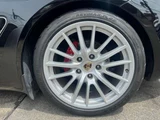 2011 Porsche Cayman R Coupe for sale, Japanese used car export - photo 10 of 31 | GULJI TRADERS