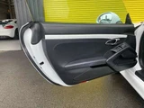 2013 Porsche Cayman Base Coupe for sale, Japanese used car export - photo 26 of 47 | GULJI TRADERS