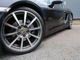 2016 Porsche Cayman PDK Coupe for sale, Japanese used car export - photo 2 of 31 | GULJI TRADERS