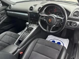 2016 Porsche Cayman Coupe for sale, Japanese used car export - photo 3 of 10 | GULJI TRADERS