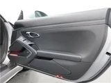 2017 Porsche Cayman Sport Coupe for sale, Japanese used car export - photo 24 of 30 | GULJI TRADERS