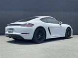 2017 Porsche Cayman Coupe for sale, Japanese used car export - photo 2 of 24 | GULJI TRADERS
