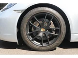 2017 Porsche Cayman Coupe for sale, Japanese used car export - photo 7 of 9 | GULJI TRADERS