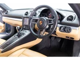 2018 Porsche Cayman 2.0 Coupe for sale, Japanese used car export - photo 41 of 61 | GULJI TRADERS
