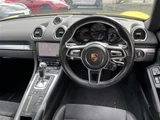 2018 Porsche Cayman Coupe for sale, Japanese used car export - photo 3 of 23 | GULJI TRADERS