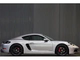 2018 Porsche Cayman GTS Coupe for sale, Japanese used car export - photo 3 of 9 | GULJI TRADERS