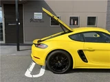 2020 Porsche Cayman Sport Coupe for sale, Japanese used car export - photo 17 of 47 | GULJI TRADERS