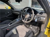 2020 Porsche Cayman Sport Coupe for sale, Japanese used car export - photo 38 of 47 | GULJI TRADERS