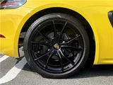 2020 Porsche Cayman Sport Coupe for sale, Japanese used car export - photo 42 of 47 | GULJI TRADERS