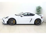 2020 Porsche Cayman PCCB Coupe for sale, Japanese used car export - photo 42 of 48 | GULJI TRADERS