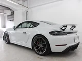 2020 Porsche Cayman Coupe for sale, Japanese used car export - photo 7 of 9 | GULJI TRADERS