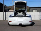 2023 Porsche Cayman PDK Coupe for sale, Japanese used car export - photo 17 of 42 | GULJI TRADERS