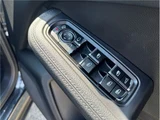 2021 Porsche Macan SUV for sale, Japanese used car export - photo 10 of 31 | GULJI TRADERS