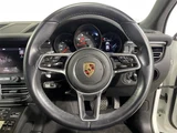 2021 Porsche Macan 4WD SUV for sale, Japanese used car export - photo 14 of 24 | GULJI TRADERS