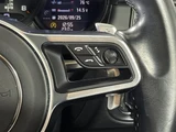 2021 Porsche Macan 4WD SUV for sale, Japanese used car export - photo 16 of 24 | GULJI TRADERS